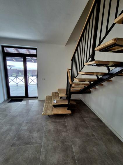 Casa individuala -4 camere-  curte spațioasă - 17