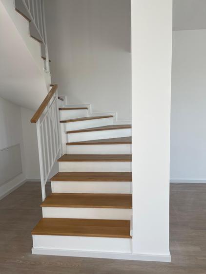 Compelx de case tip duplex in zona Parfumului. An 2023. Comision 0 - 5