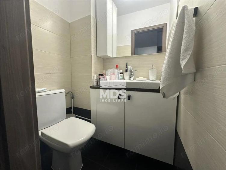 Mobilat si utilat modern ling #259; biserica Martirilor - 5