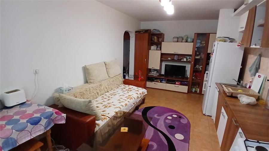 2 camere, centrala proprie, bloc 1981, Uverturii - 2