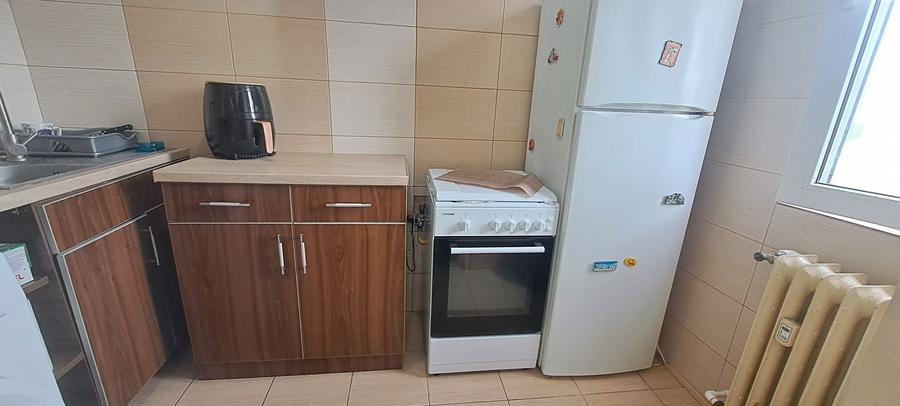 Proprietar,vand garsoniera metrou Piata Sudului (3 min de mers pe jos),complet renovata si mobilata. - 2