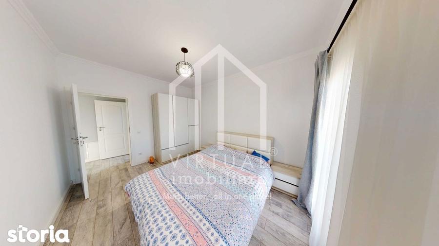 Casă cu 5 camere cu Teren 300 Mp în Central
