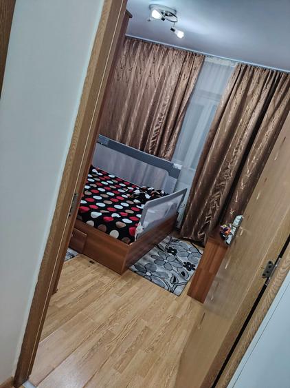 Apartament de vanzare - 4
