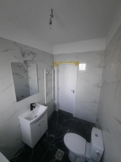 Domnesti-Teghes lângă pădure / Casă individuala 3 camere, Placa beton - 14