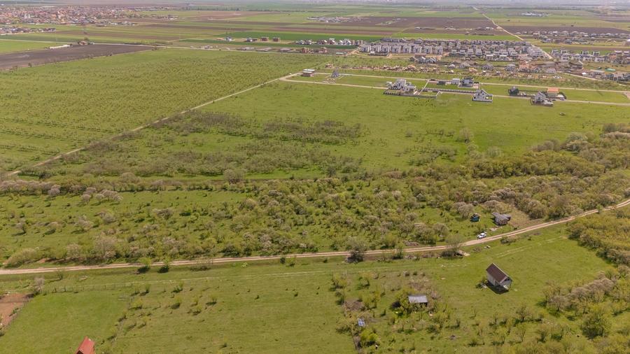 Teren vânzare 2717 mp/ Sanpetru lângă dealul Lemps - 3