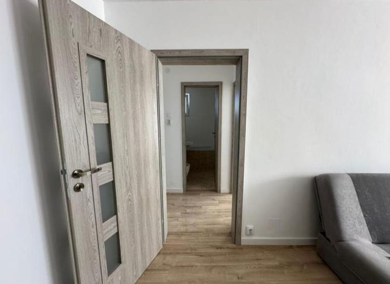Apartament 2 camere Lux +Loc de parcare situat pe Strada Baba Novac - 8