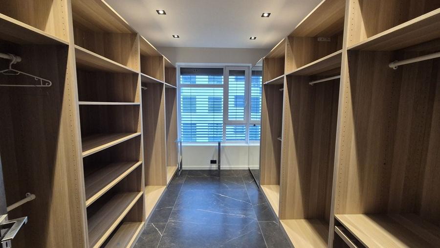 Penthouse 262,48 mp + terasa 165,16 + balcoane 10,73 mp - comision 0% - 10