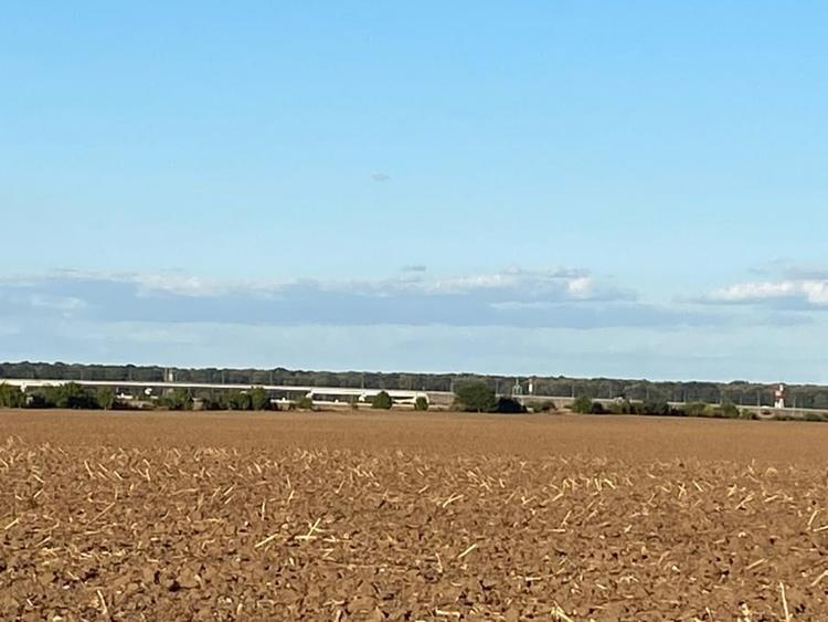 Teren intravilan cu potential! 11900 mp, DJ200, A0, A3, DJ 100, Tunari, IF - 6