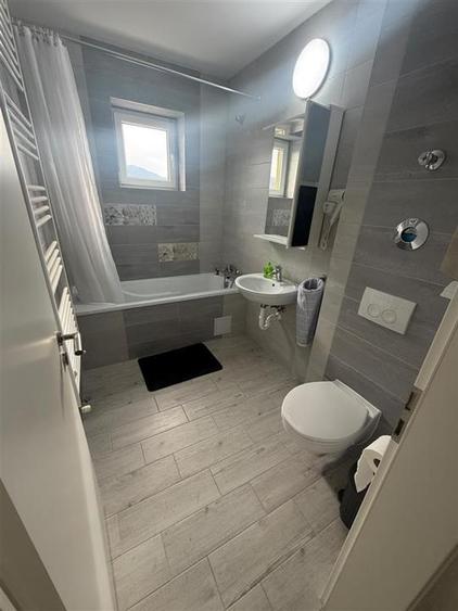 Apartament cu 2 camere decomandat, mobilat în Bartolomeu
