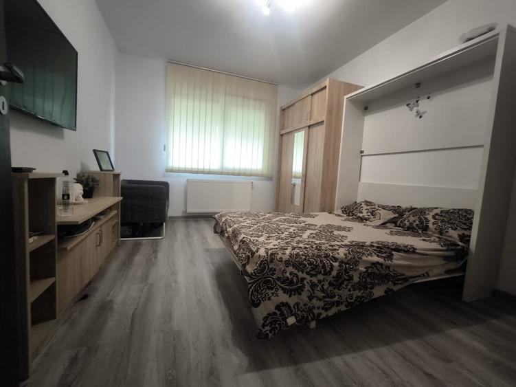 Garsonieră decomandată, mobilată în Popești-Leordeni