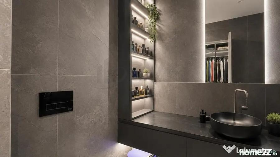 Apartament cu 3 camere decomandat în Aviației
