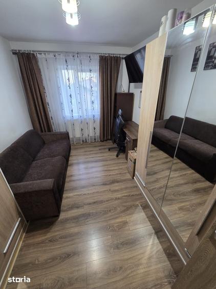 Apartament cu 2 camere semidecomandat în Trivale