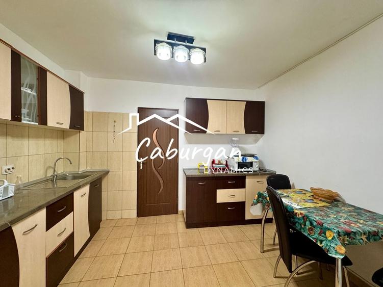 Apartament cu 2 camere decomandat în Hipodrom 3