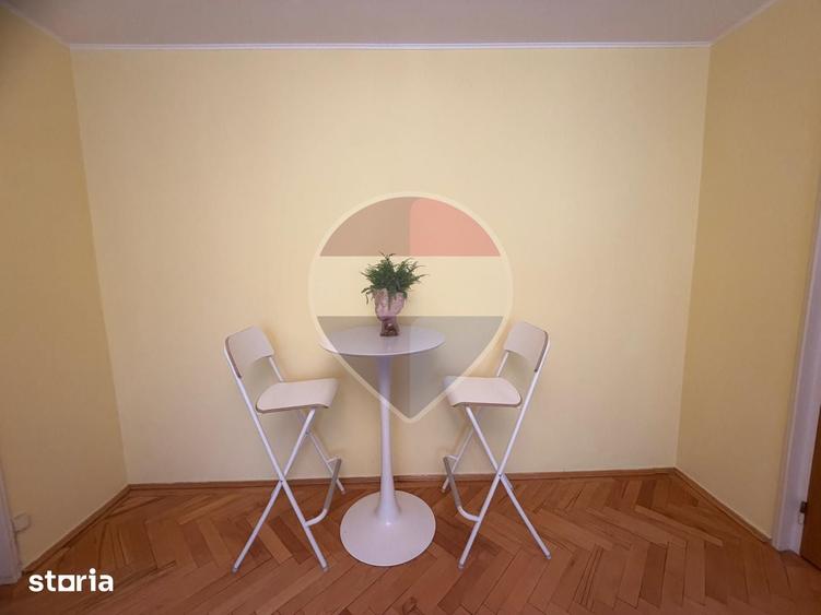 Apartament cu 3 camere în Drumul Taberei