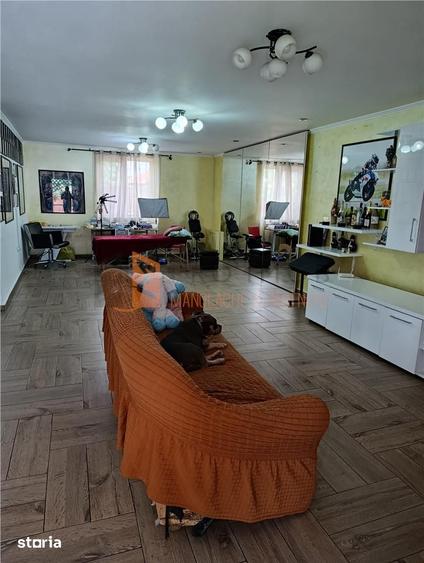 Casă cu 4 camere decomandat cu Teren 546 Mp în Merei