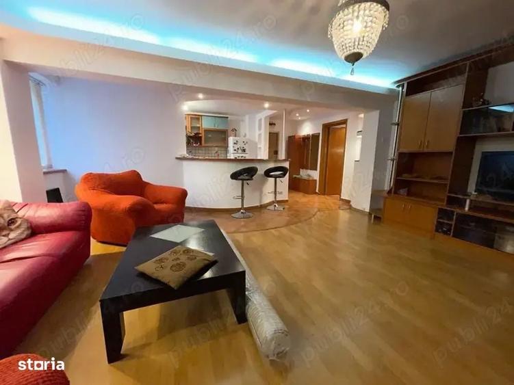Apartament cu 3 camere decomandat în Drumul Taberei