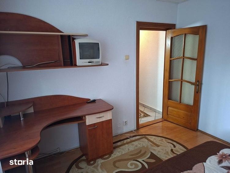 Apartament cu 2 camere semidecomandat în George Enescu