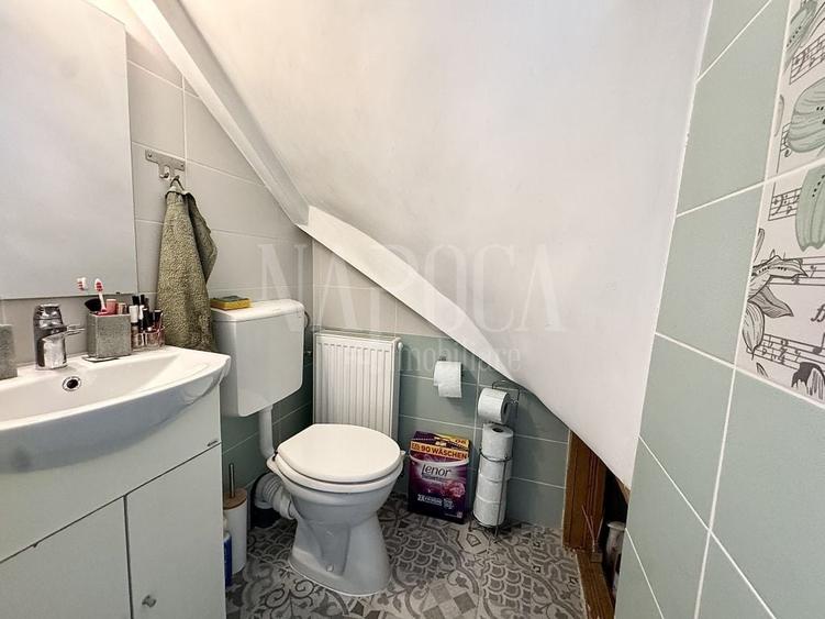 Apartament cu 4 camere semidecomandat în Central