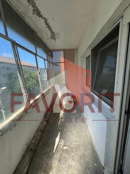 Apartament cu 2 camere semidecomandat în Șagului