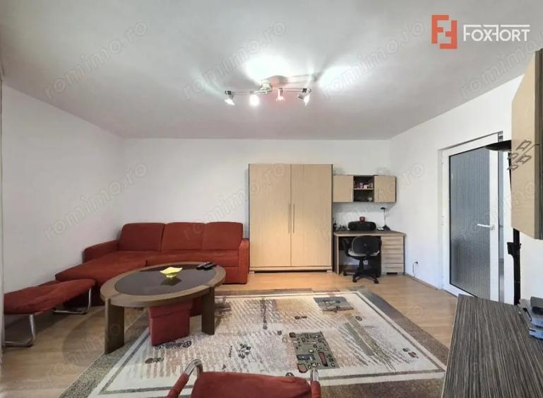 Apartament cu 2 camere decomandat în Micălaca