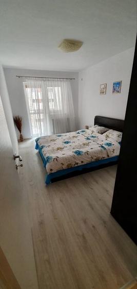 Apartament cu 2 camere decomandat în Cățelu