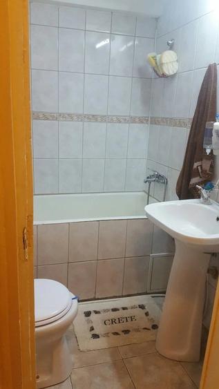 Garsonieră decomandată în Amzei