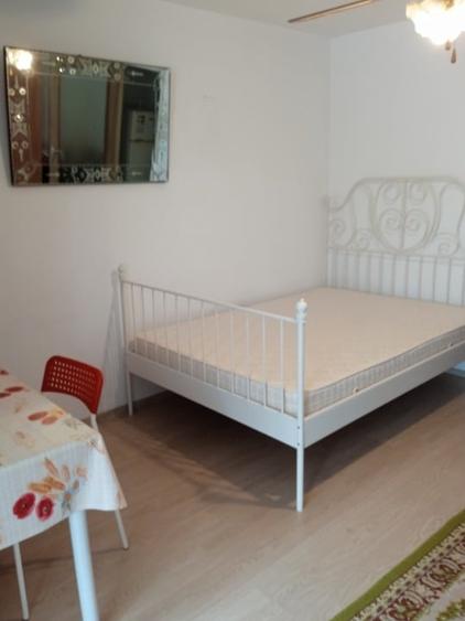 Garsonieră decomandată în Drumul Taberei