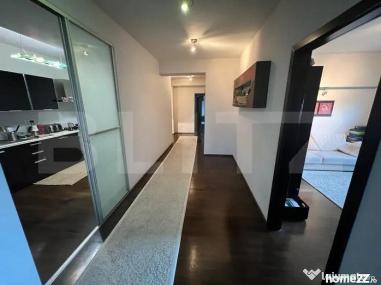 Apartament cu 3 camere decomandat în 1 Mai