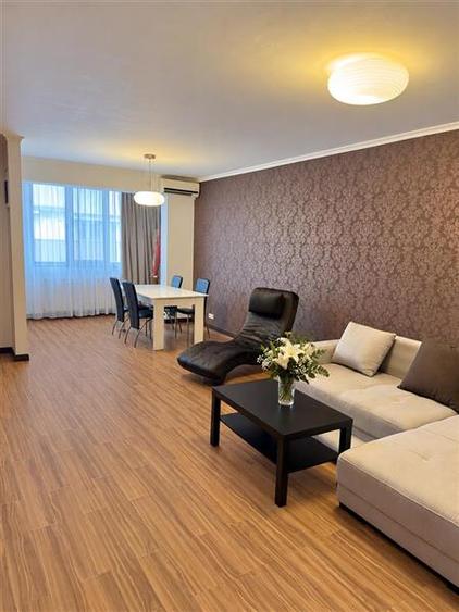 Apartament cu 3 camere decomandat, mobilat în Șoseaua Nordului
