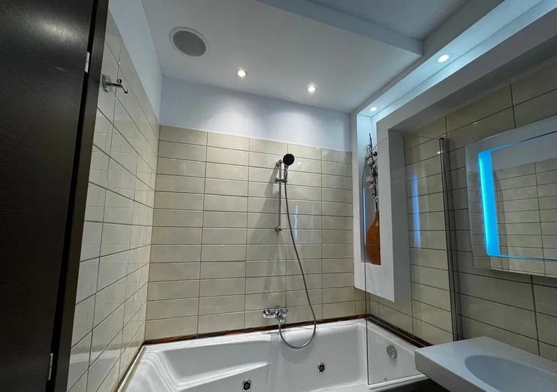 Apartament cu 2 camere semidecomandat, mobilat în Mihai Bravu