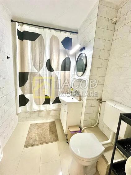 Apartament cu 3 camere, mobilat în Bistrița Lac
