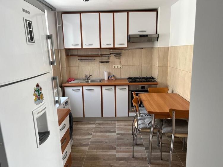 Inchiriez ap. 2 camere decomandate - 4