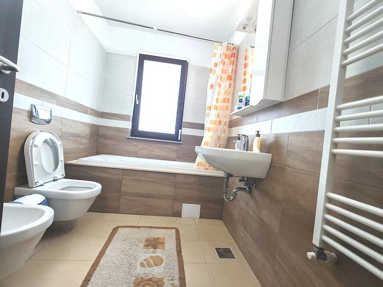 Apartament cu 2 camere decomandat în Prundu