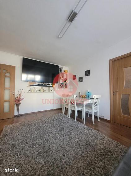 Apartament cu 3 camere, mobilat în Tomis Nord