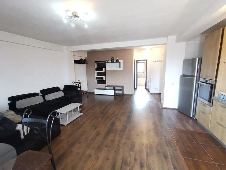 Apartament cu 2 camere semidecomandat în Lunei