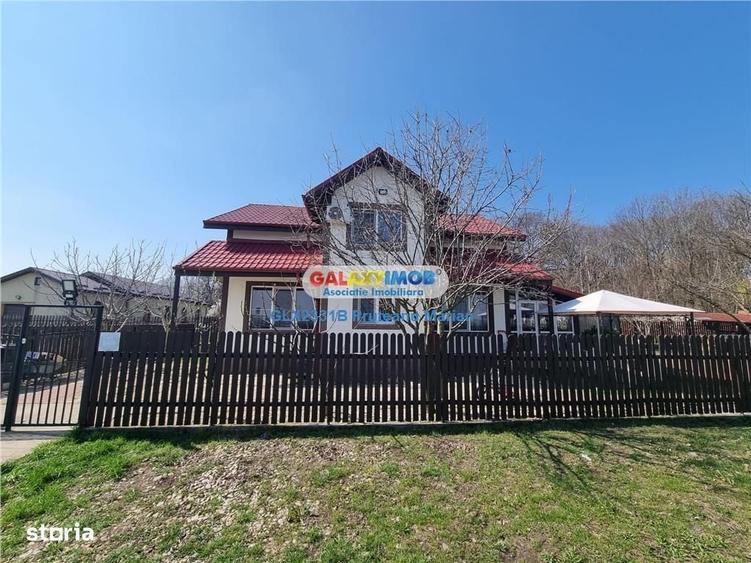 Casă cu 4 camere decomandat în Ordoreanu