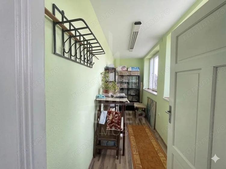 Casă cu 3 camere cu Teren 1000 Mp în Calea Poplăcii