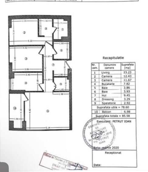 Apartament cu 3 camere decomandat în P-ța Victoriei