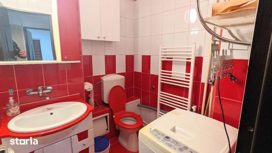 Apartament cu 2 camere decomandat în Între Lacuri