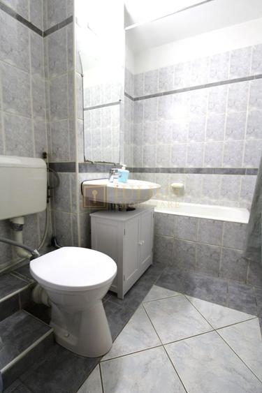 Apartament cu 3 camere decomandat, mobilat în Bucovina