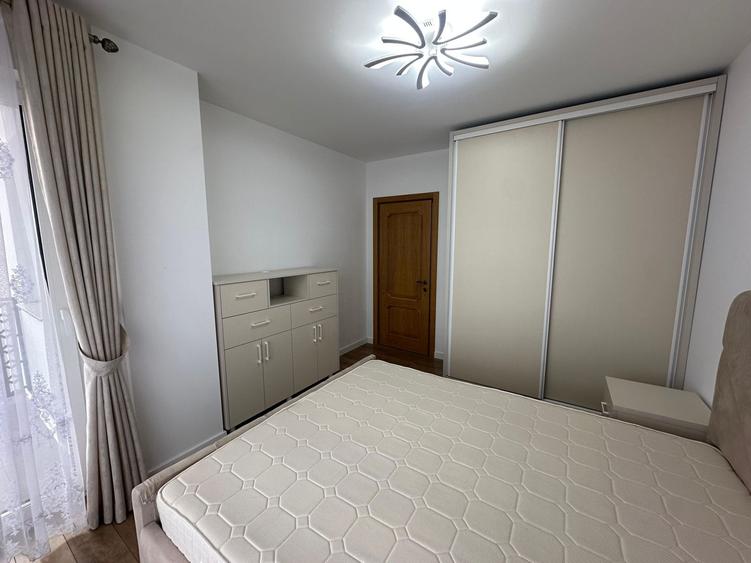 Apartament cu 2 camere decomandat, mobilat în Ultracentral
