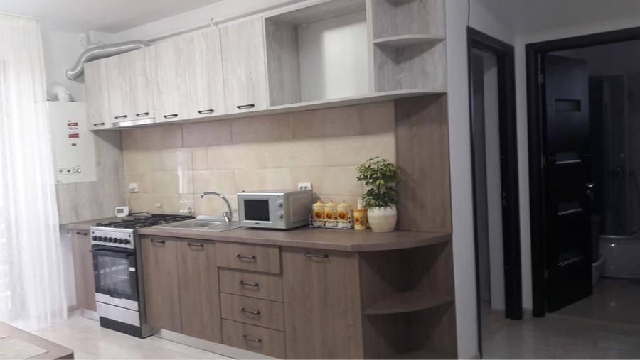 Apartament cu 2 camere decomandat în Cârcea