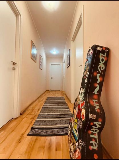 Duplex cu 5 camere cu Piscina în Central