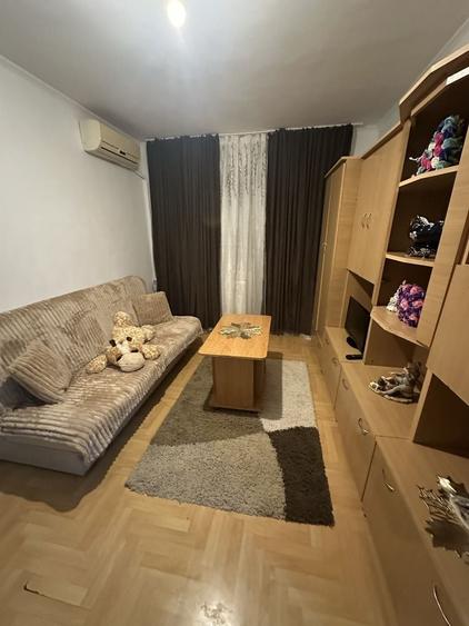 Apartament cu 2 camere decomandat în Exterior Vest