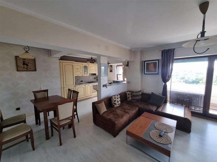 Apartament cu 2 camere decomandat în Tătărași