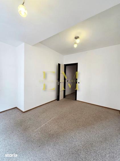 Apartament cu 3 camere în Tractorul