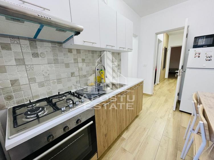 Apartament cu 3 camere decomandat în Grădiște