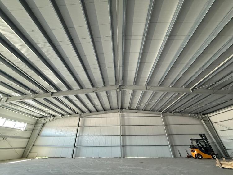 Spațiu industrial, de 850 mp, în Exterior Vest