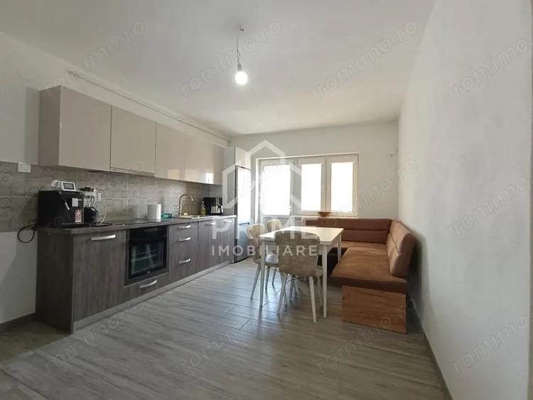 Apartament cu 3 camere decomandat în Ultracentral