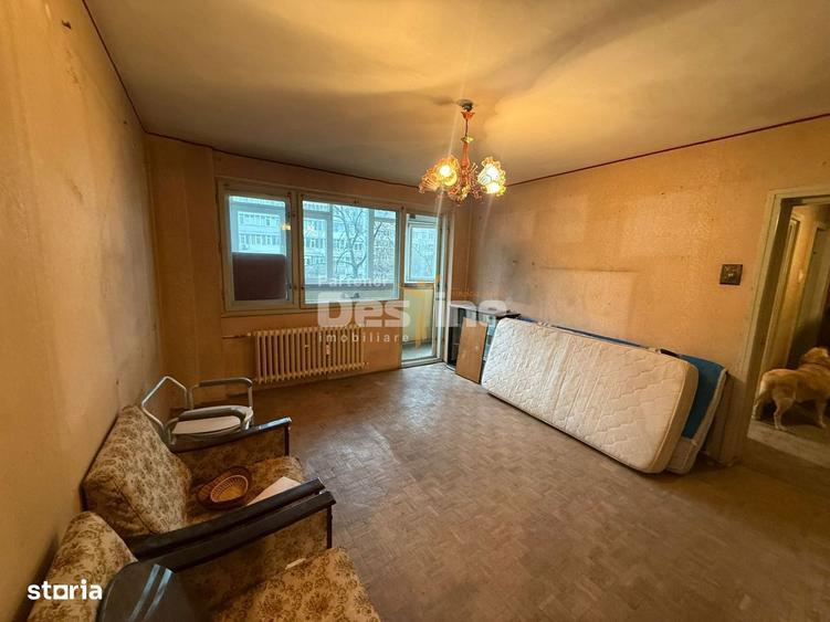 Apartament cu 3 camere în Ciupercenii Noi